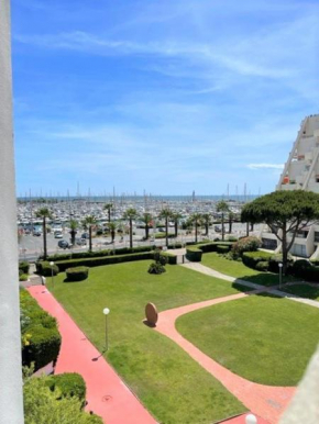 Proche Port Appartement t2 pour 4 personnes N1 39